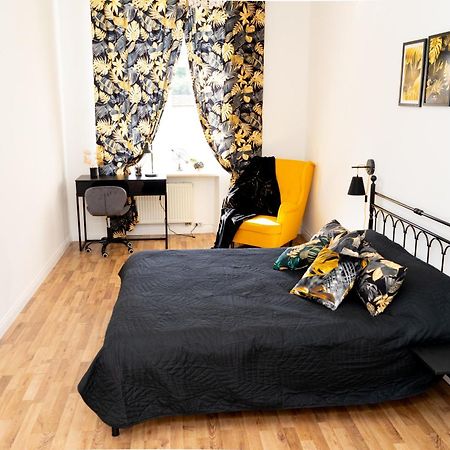 Charming Apartments In The Heart Of Lviv - Valova, Nasypna Str Ngoại thất bức ảnh