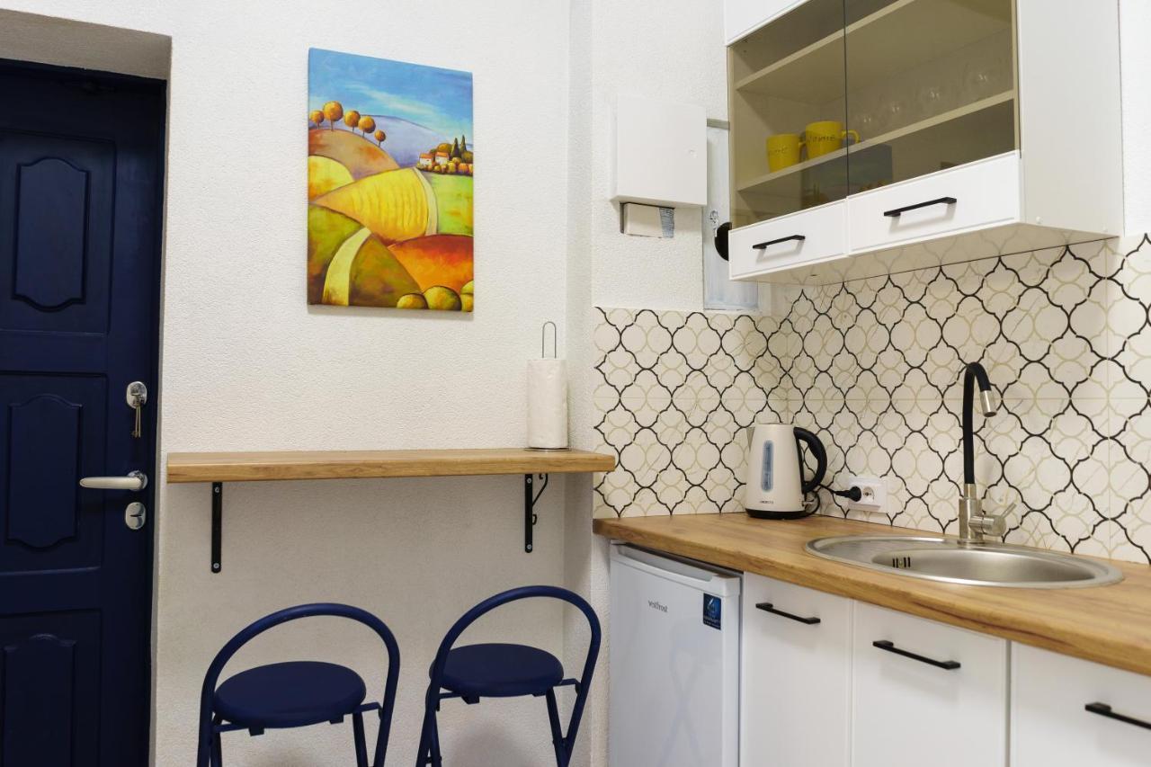 Charming Apartments In The Heart Of Lviv - Valova, Nasypna Str Ngoại thất bức ảnh