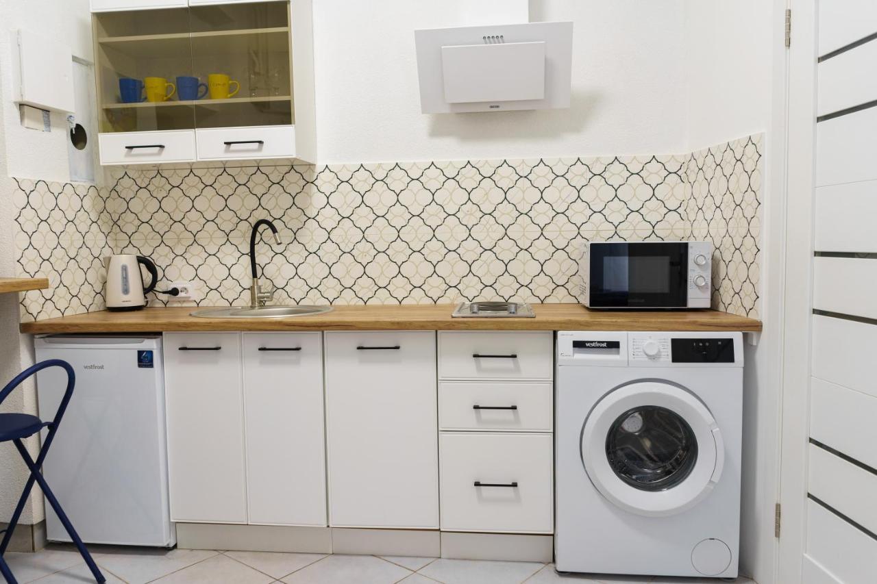 Charming Apartments In The Heart Of Lviv - Valova, Nasypna Str Ngoại thất bức ảnh