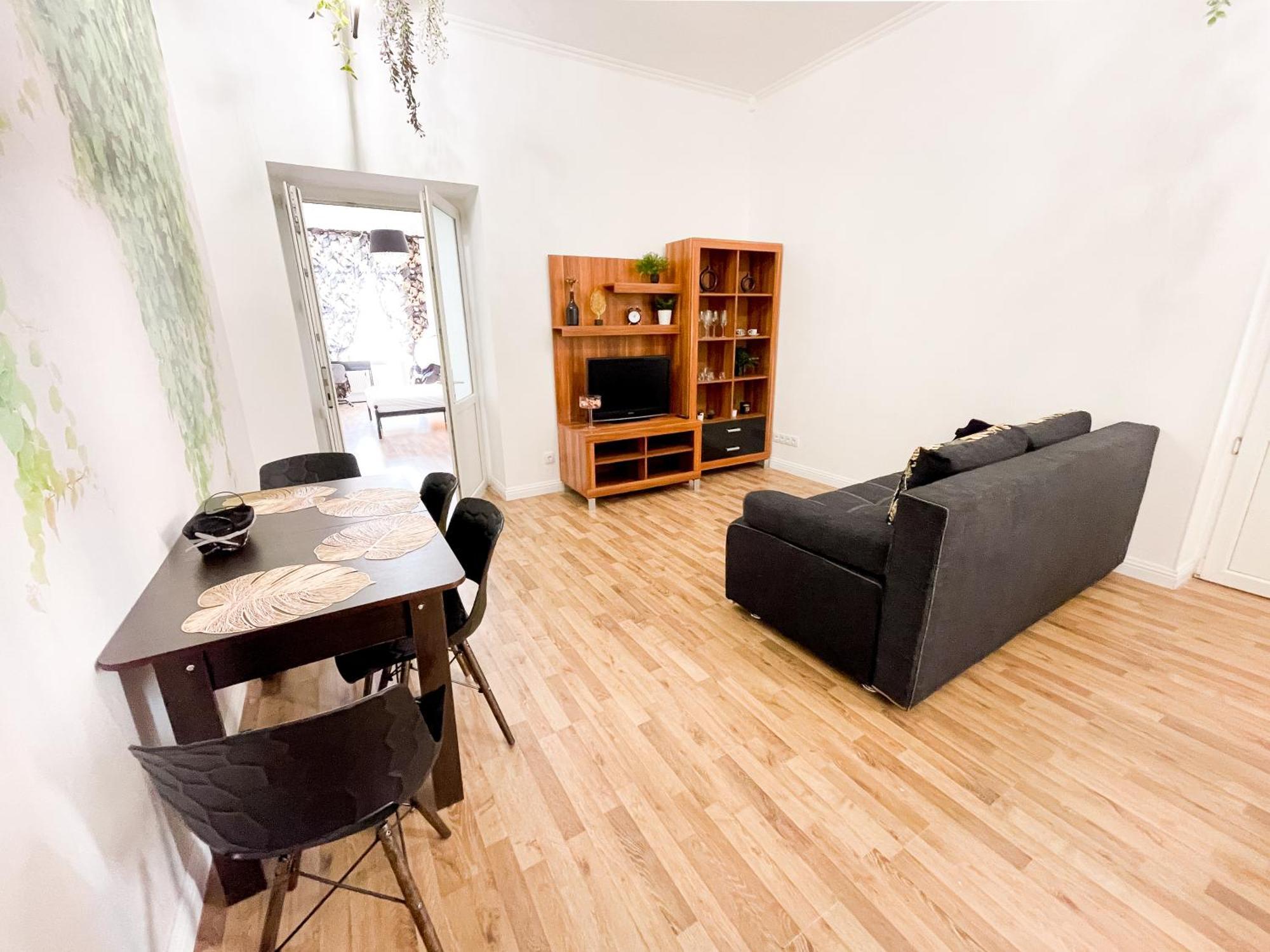 Charming Apartments In The Heart Of Lviv - Valova, Nasypna Str Ngoại thất bức ảnh