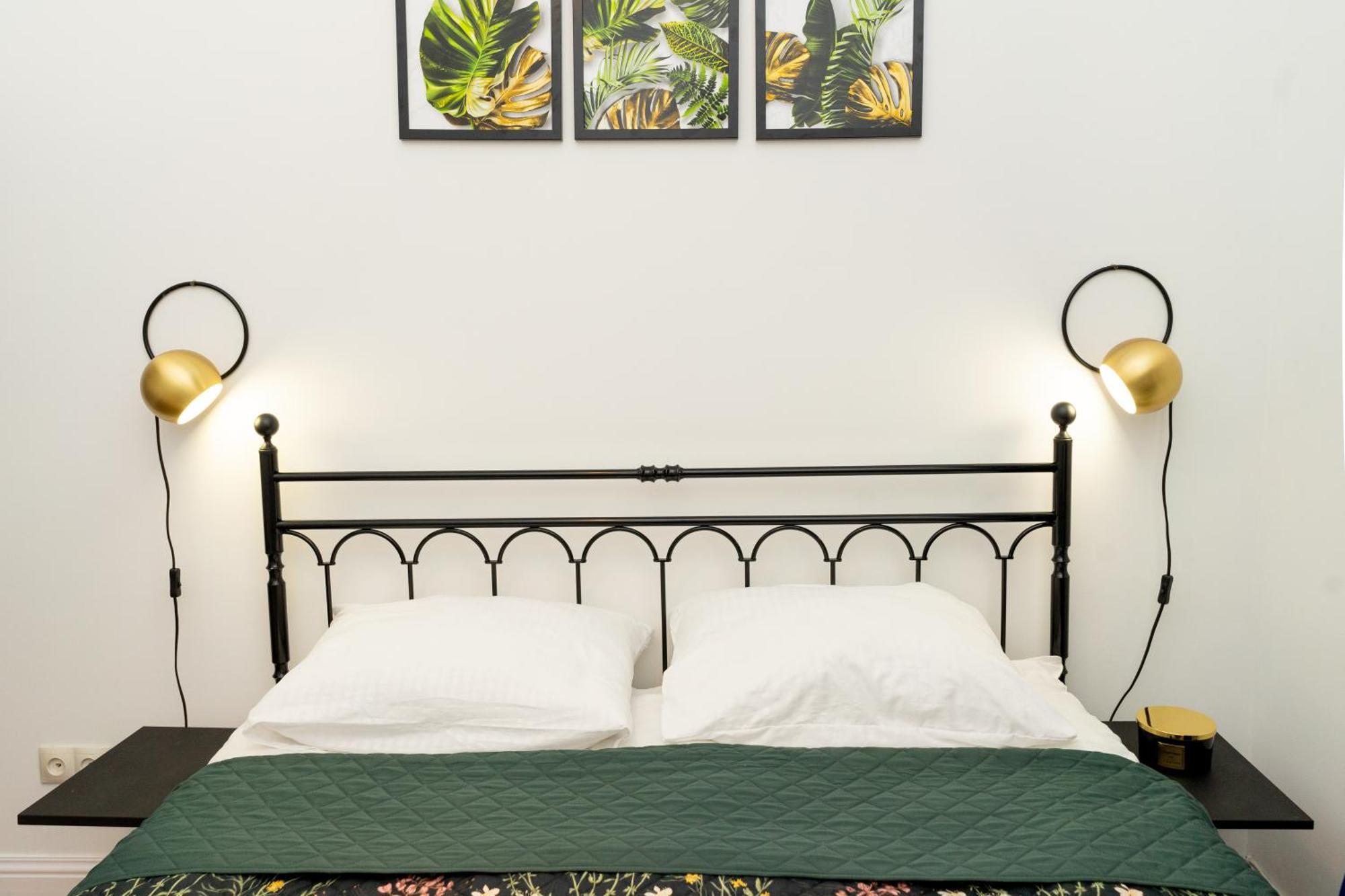 Charming Apartments In The Heart Of Lviv - Valova, Nasypna Str Ngoại thất bức ảnh