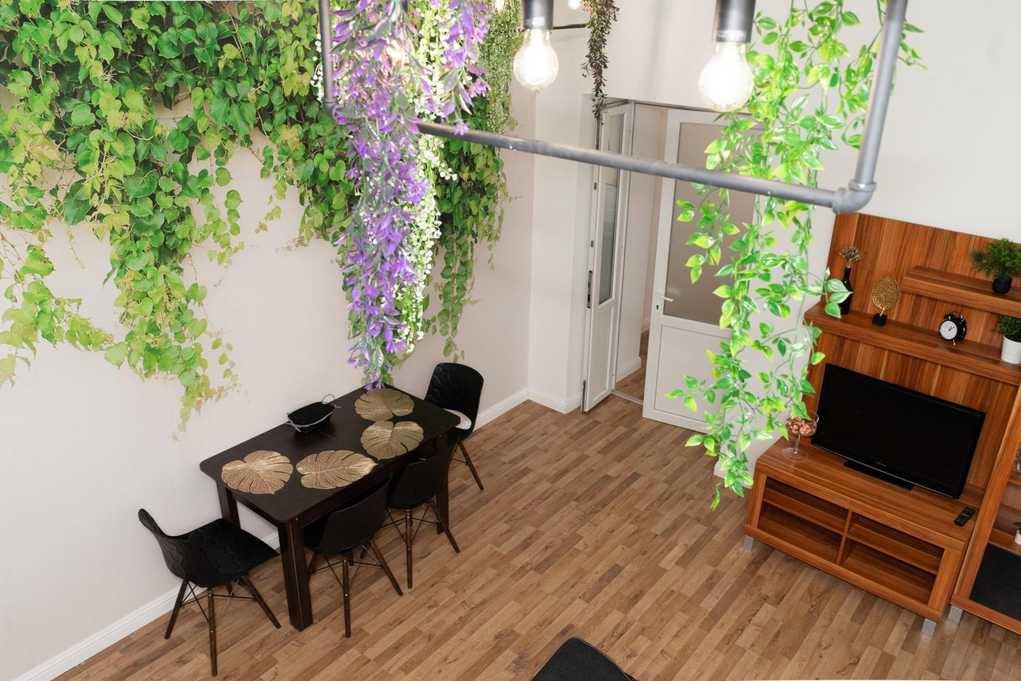 Charming Apartments In The Heart Of Lviv - Valova, Nasypna Str Ngoại thất bức ảnh